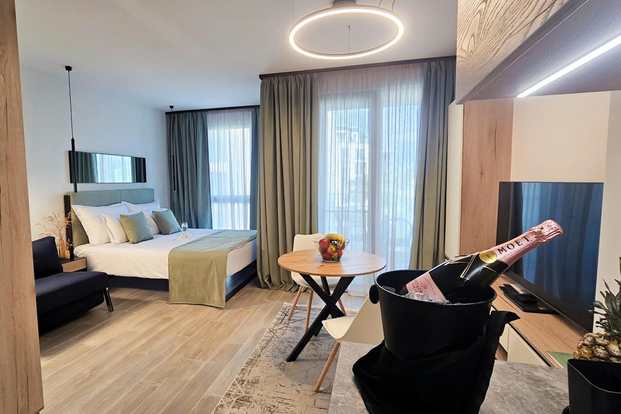 Azur Premium Apartment